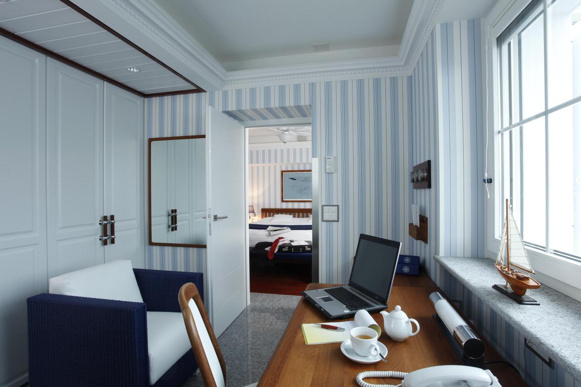 Holiday Hotel YACHTSPORT RESORT Brissago Exterior foto